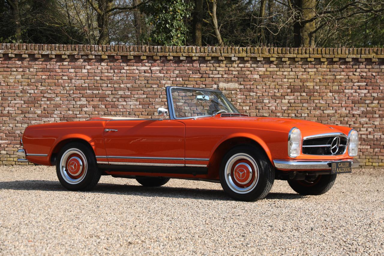 1964 Mercedes - Benz 230 SL Pagode &ldquo;Ex-factory in DB574 - Orange&rdquo;