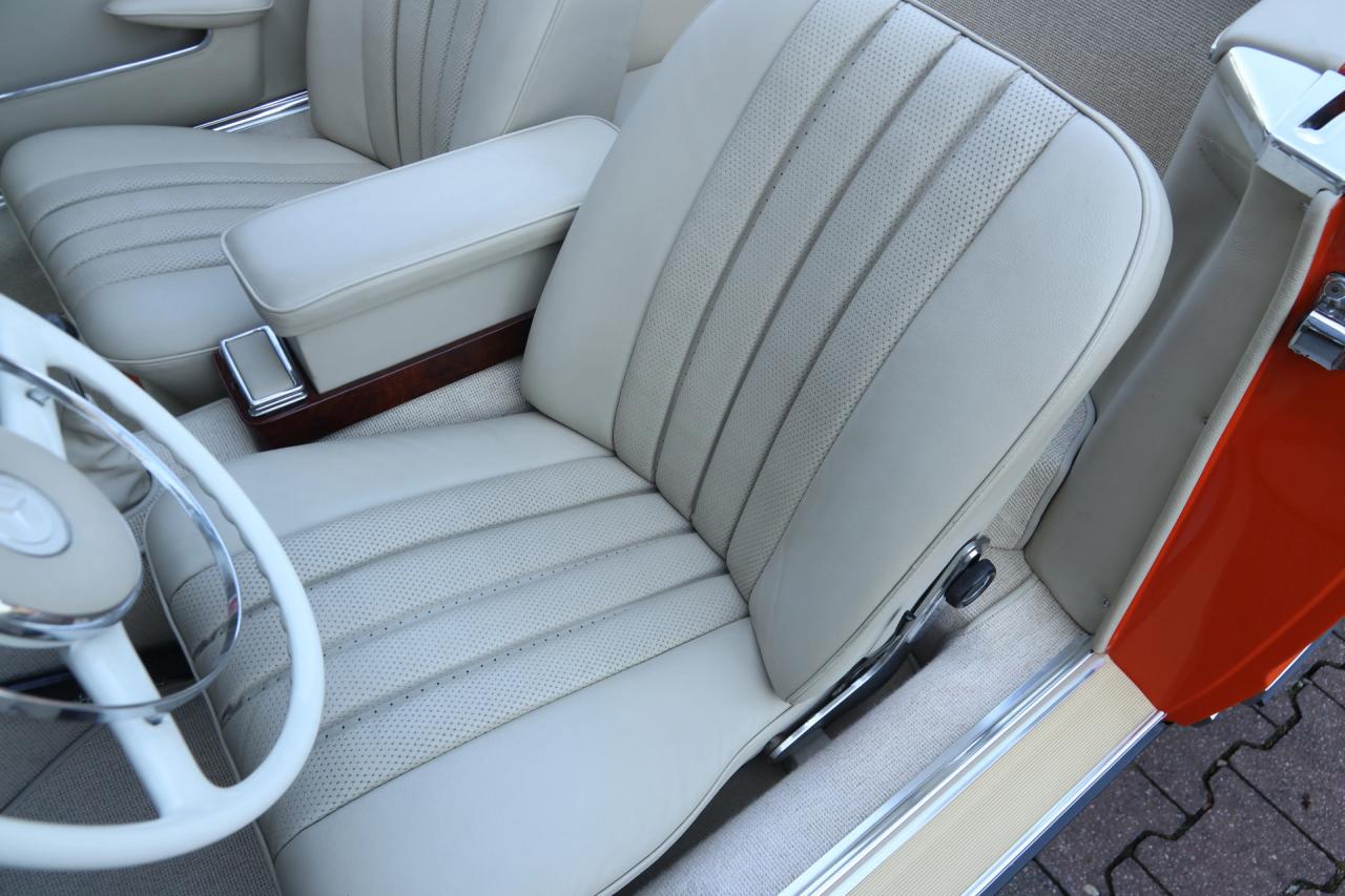 1964 Mercedes - Benz 230 SL Pagode &ldquo;Ex-factory in DB574 - Orange&rdquo;