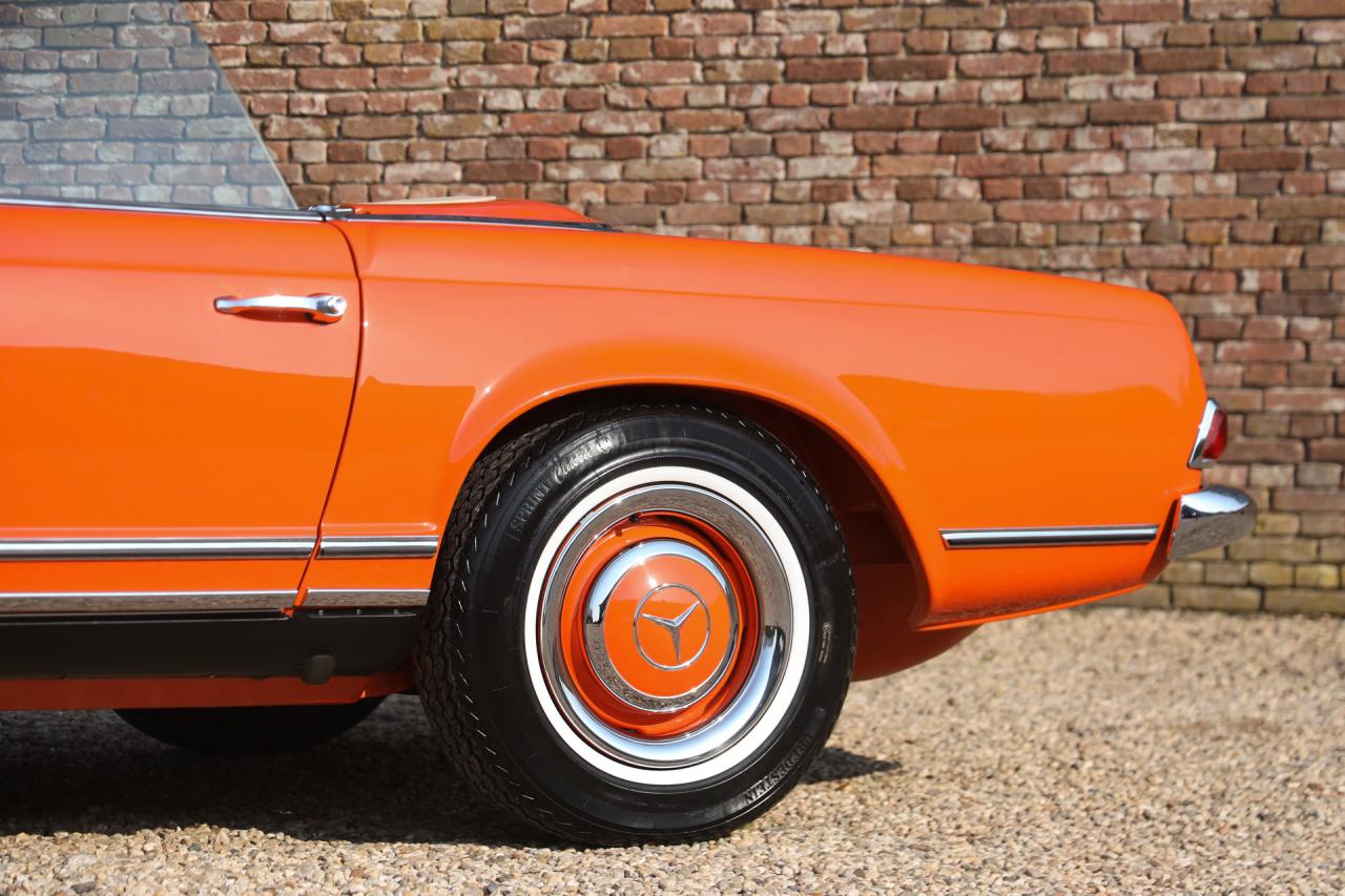 1964 Mercedes - Benz 230 SL Pagode &ldquo;Ex-factory in DB574 - Orange&rdquo;