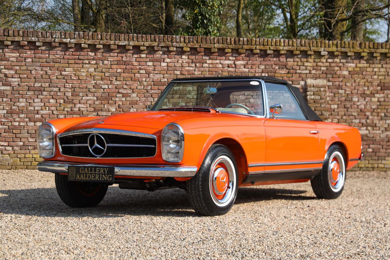 1964 Mercedes - Benz 230 SL Pagode &ldquo;Ex-factory in DB574 - Orange&rdquo;