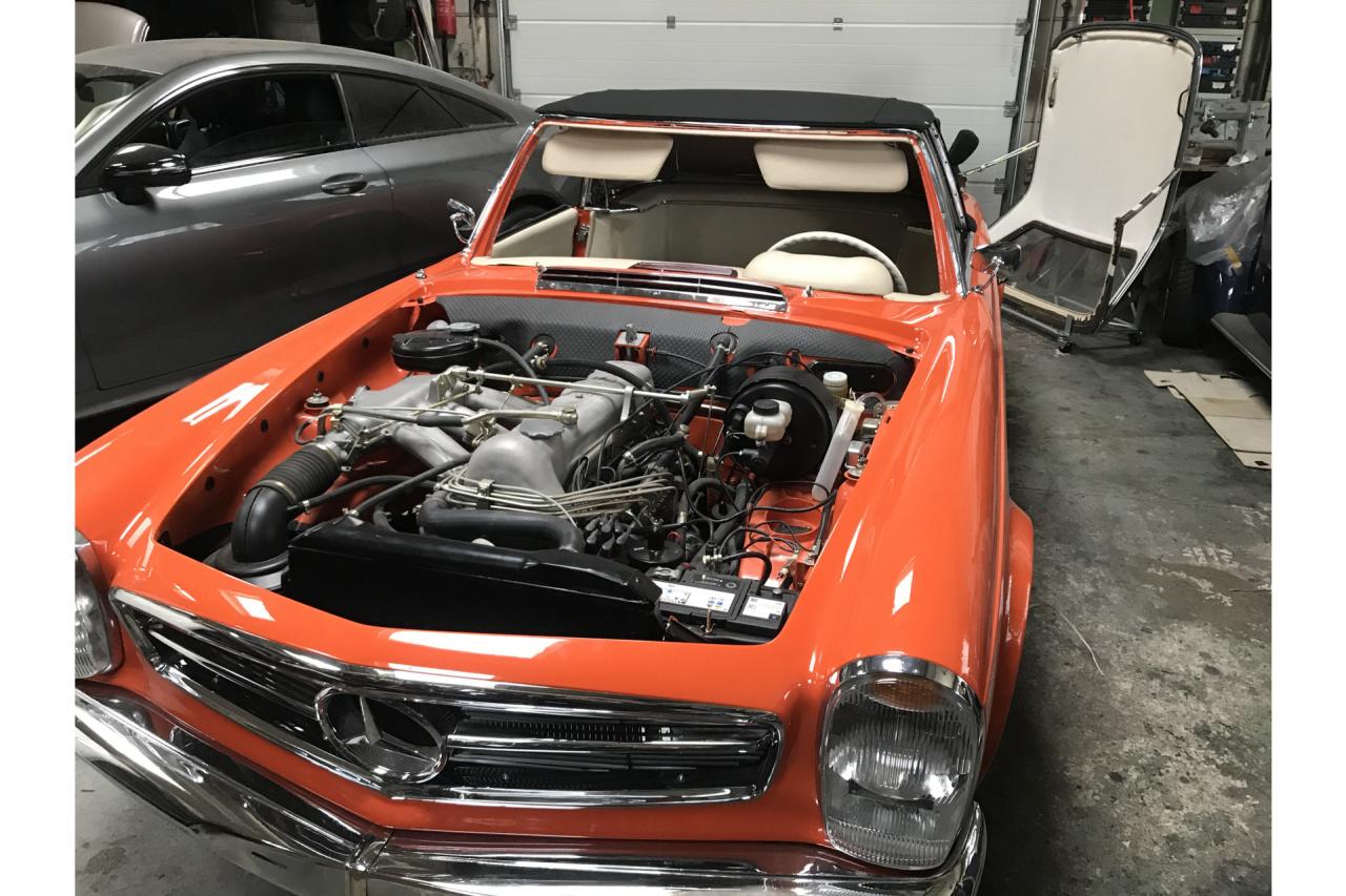 1964 Mercedes - Benz 230 SL Pagode &ldquo;Ex-factory in DB574 - Orange&rdquo;