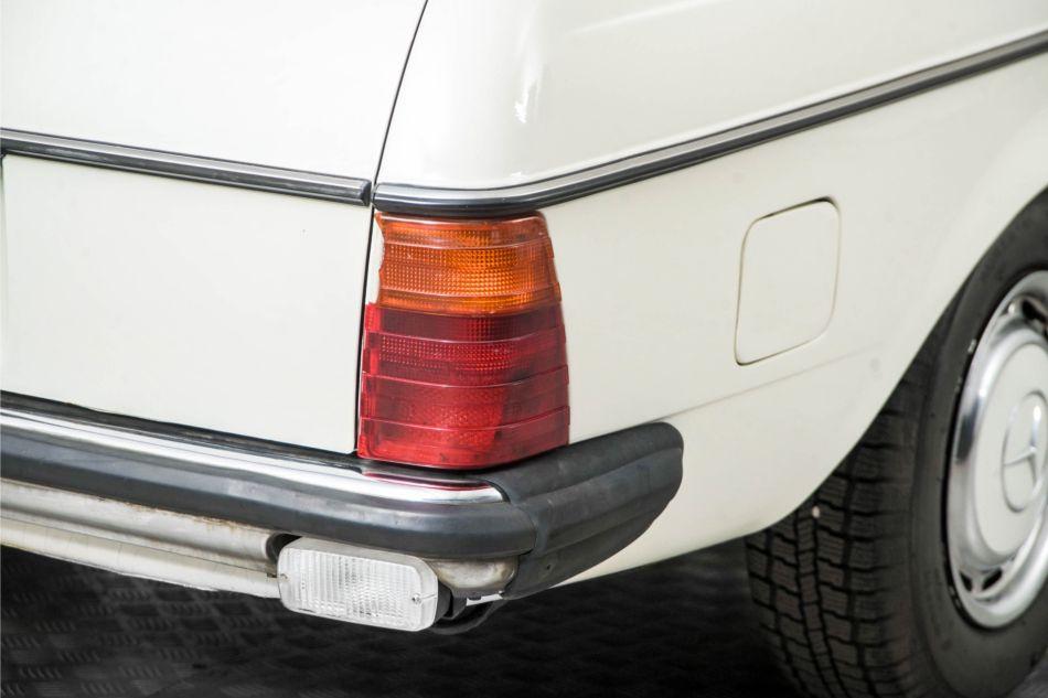 1984 Mercedes - Benz 230TE