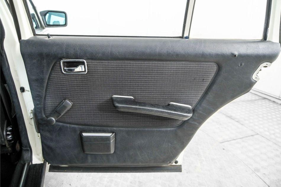 1984 Mercedes - Benz 230TE