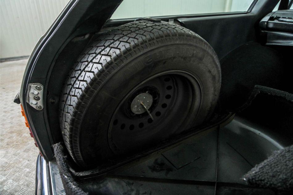 1984 Mercedes - Benz 230TE