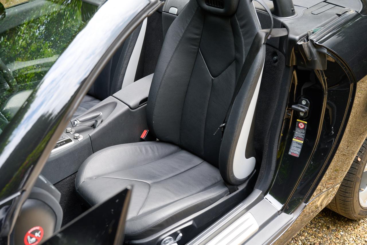 2004 Mercedes - Benz SLK 350