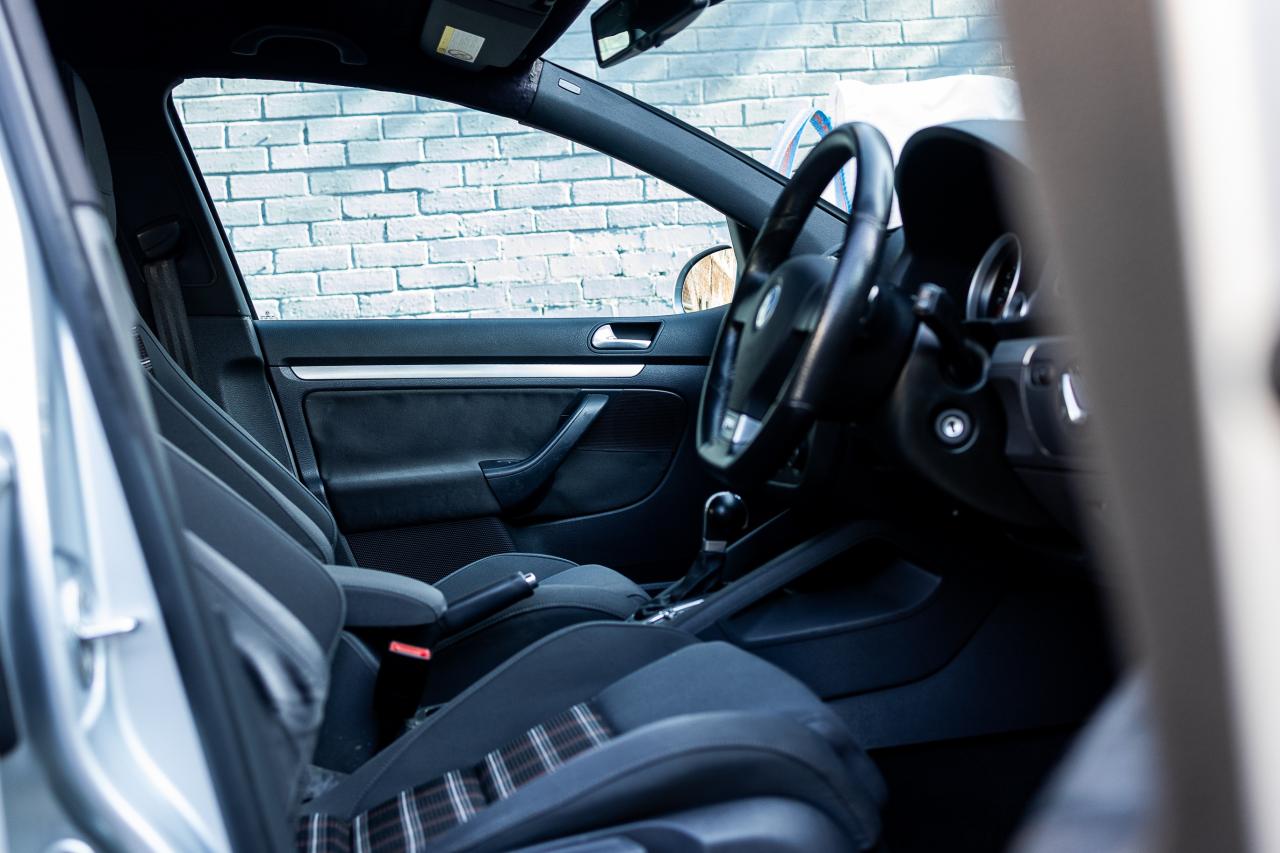 2006 Volkswagen Golf GTi Mk. V DSG Auto