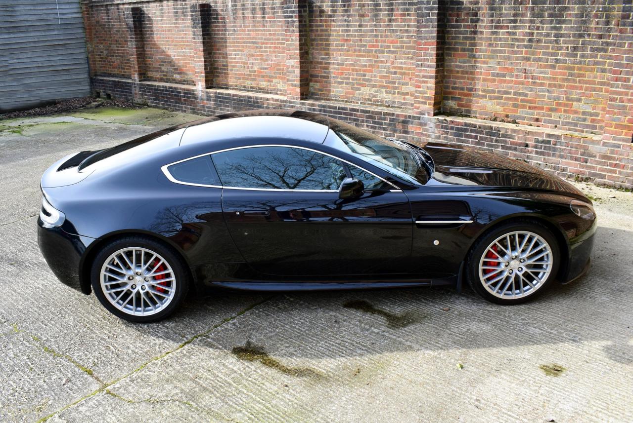 2009 Aston Martin Vantage 4.7 V8 Coup&eacute; Sportshift