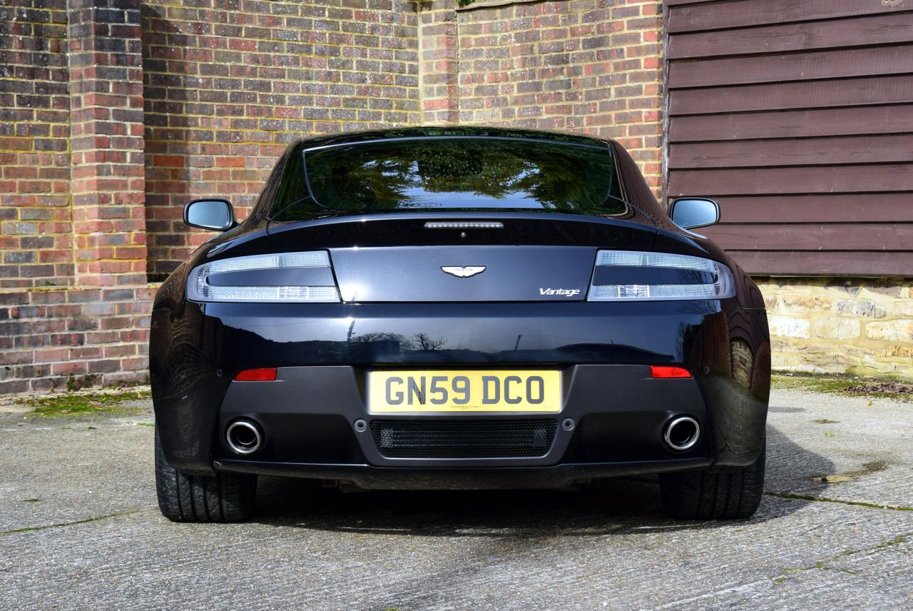 2009 Aston Martin Vantage 4.7 V8 Coup&eacute; Sportshift