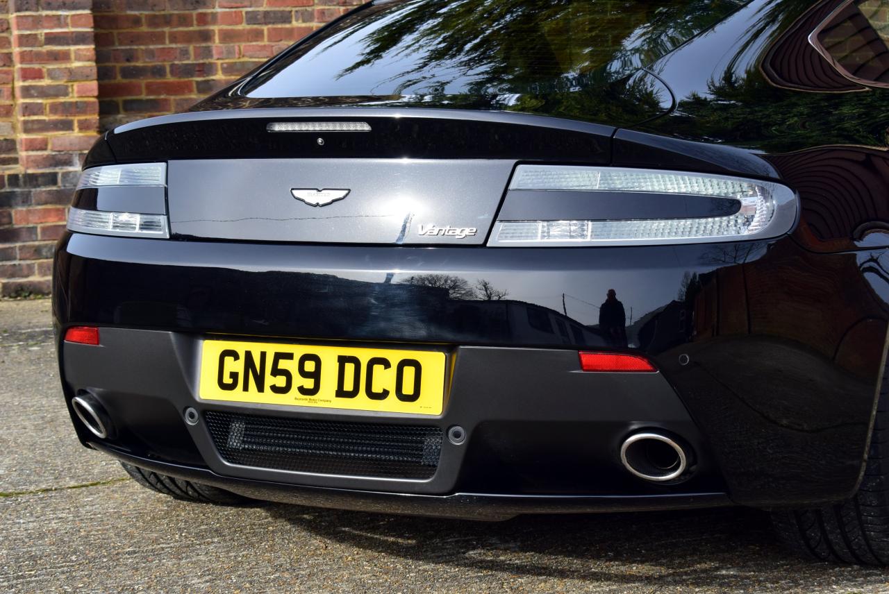 2009 Aston Martin Vantage 4.7 V8 Coup&eacute; Sportshift