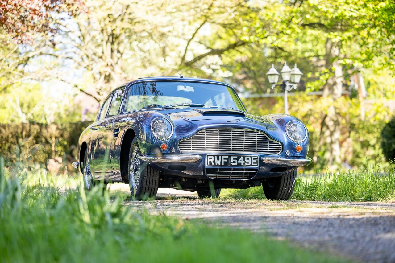 1967 Aston Martin DB6