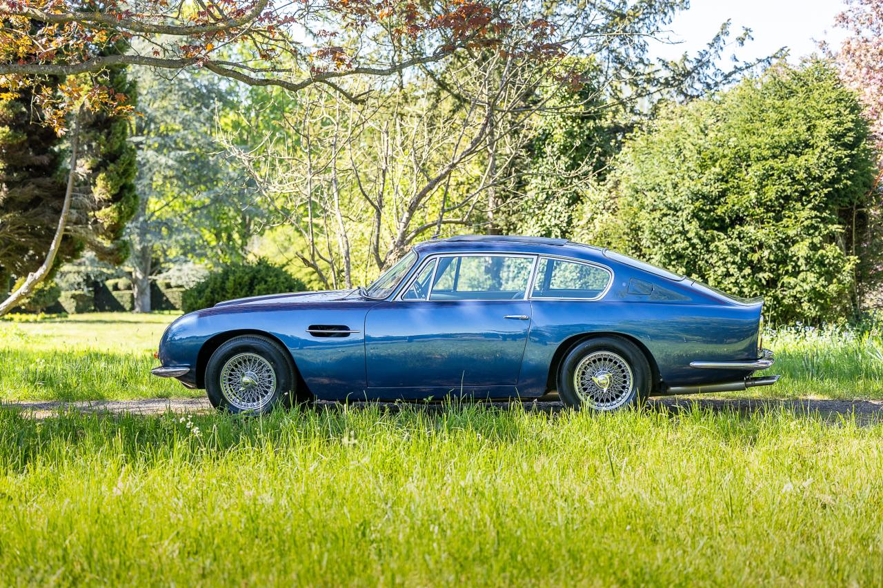 1967 Aston Martin DB6