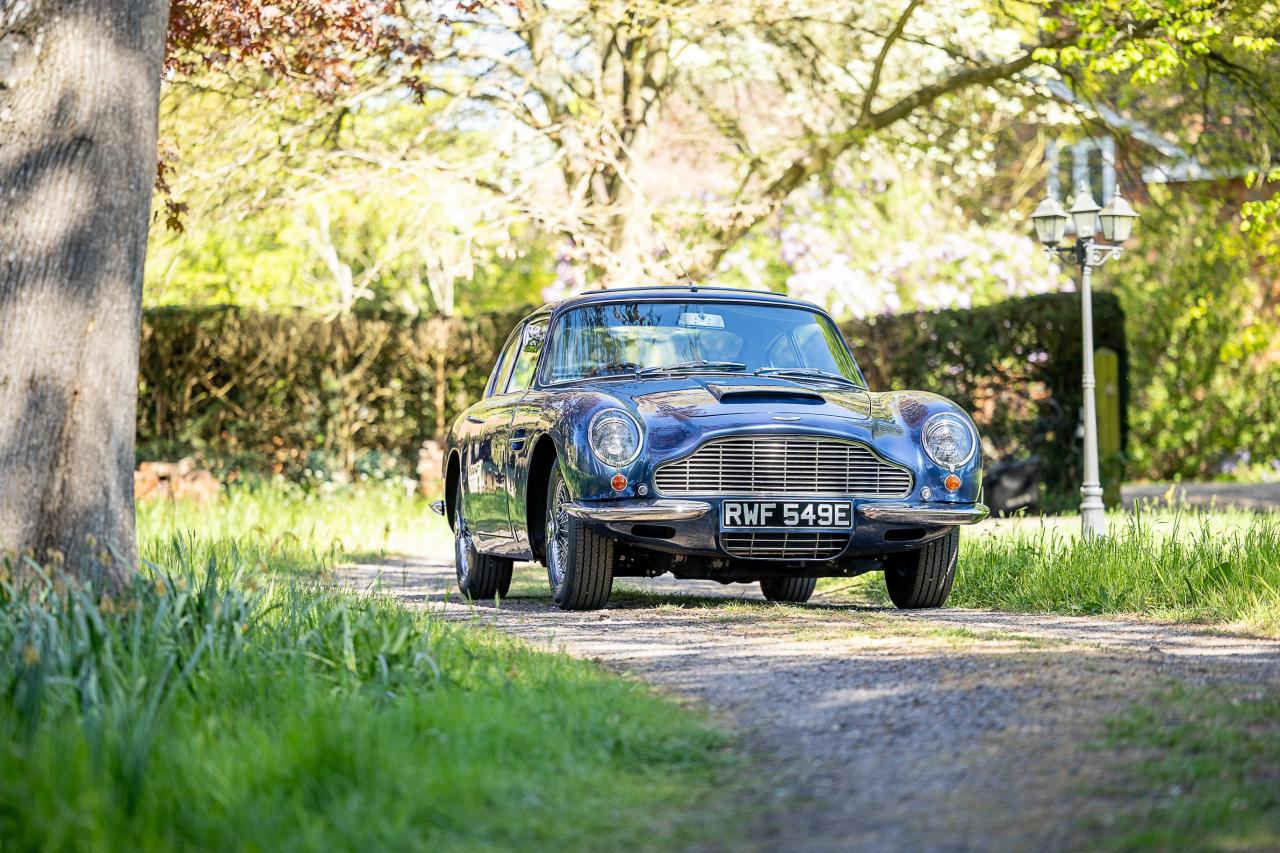 1967 Aston Martin DB6