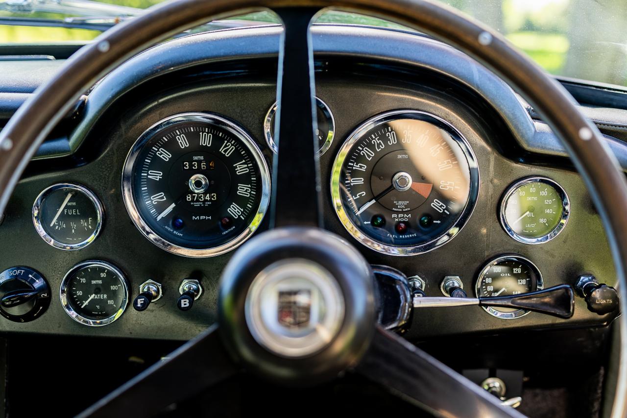 1967 Aston Martin DB6