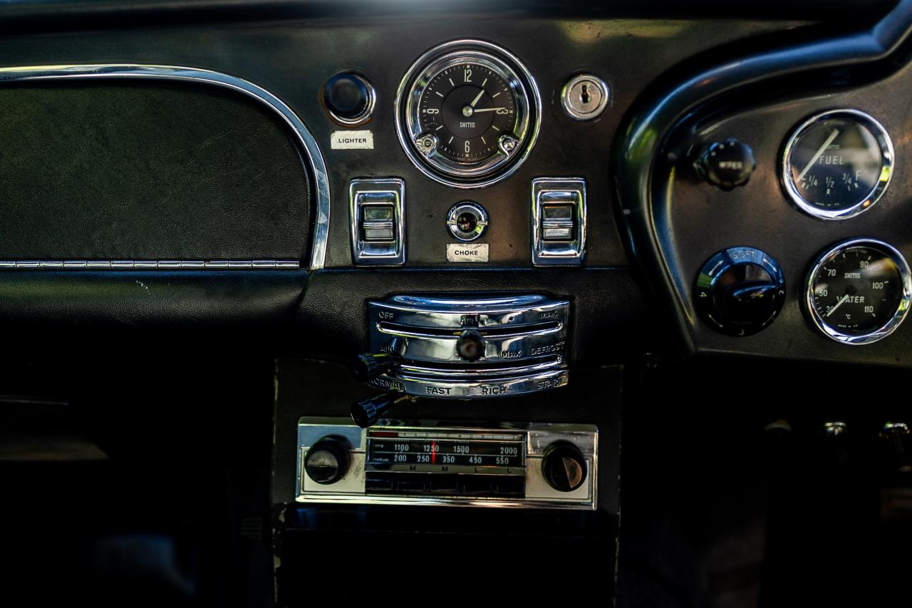 1967 Aston Martin DB6