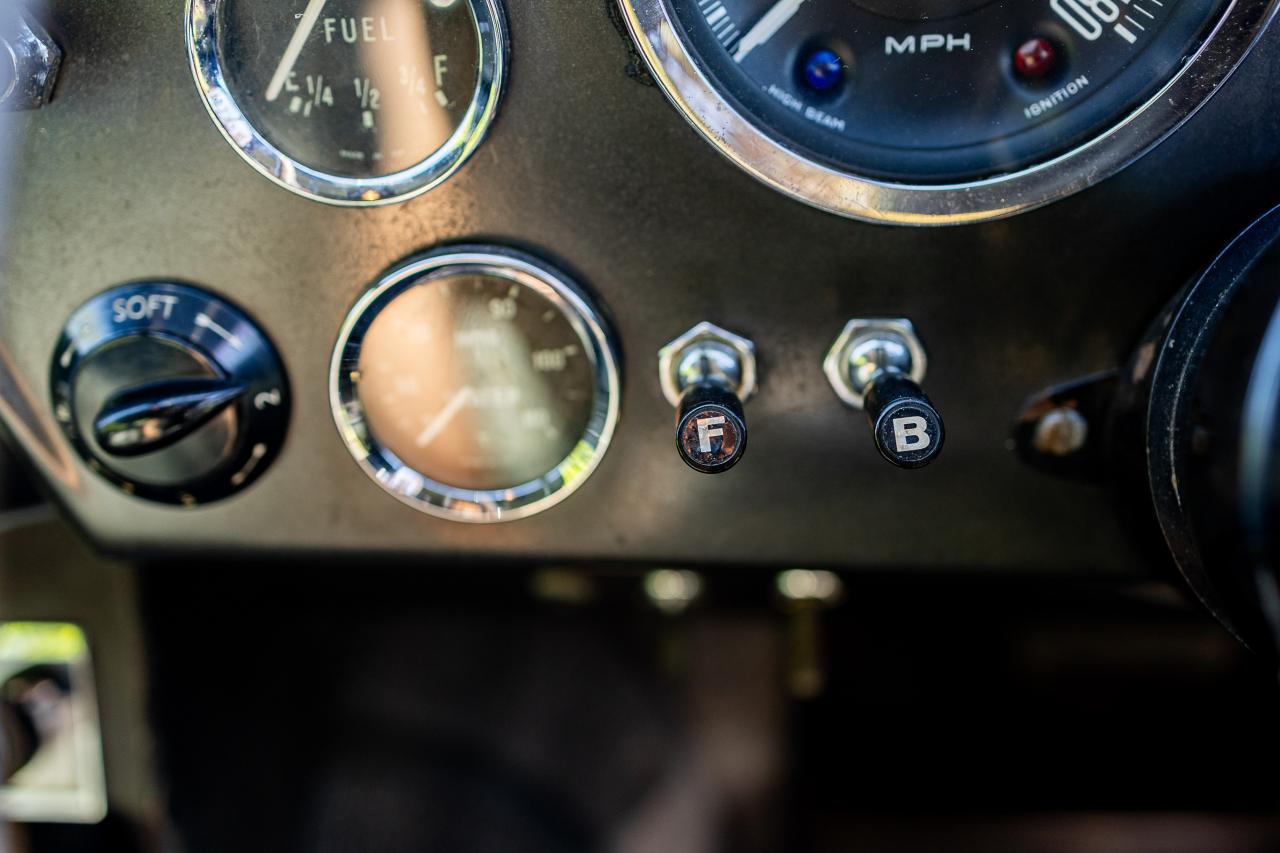 1967 Aston Martin DB6