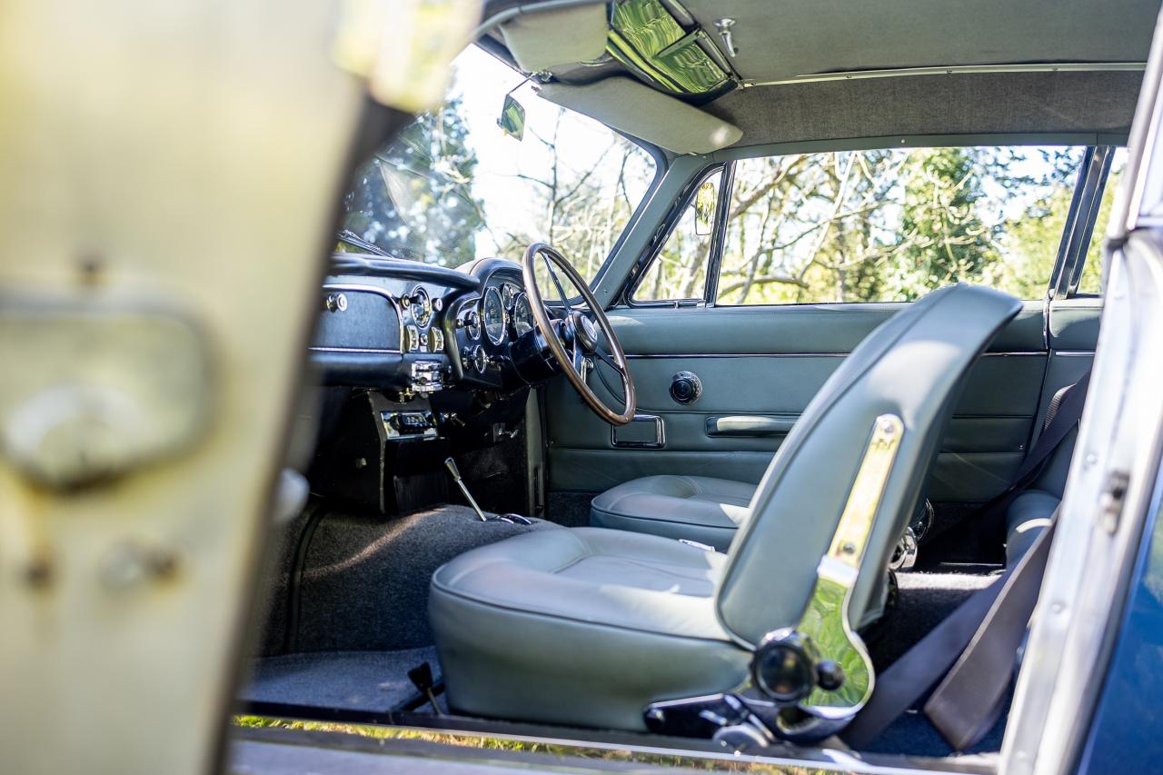 1967 Aston Martin DB6