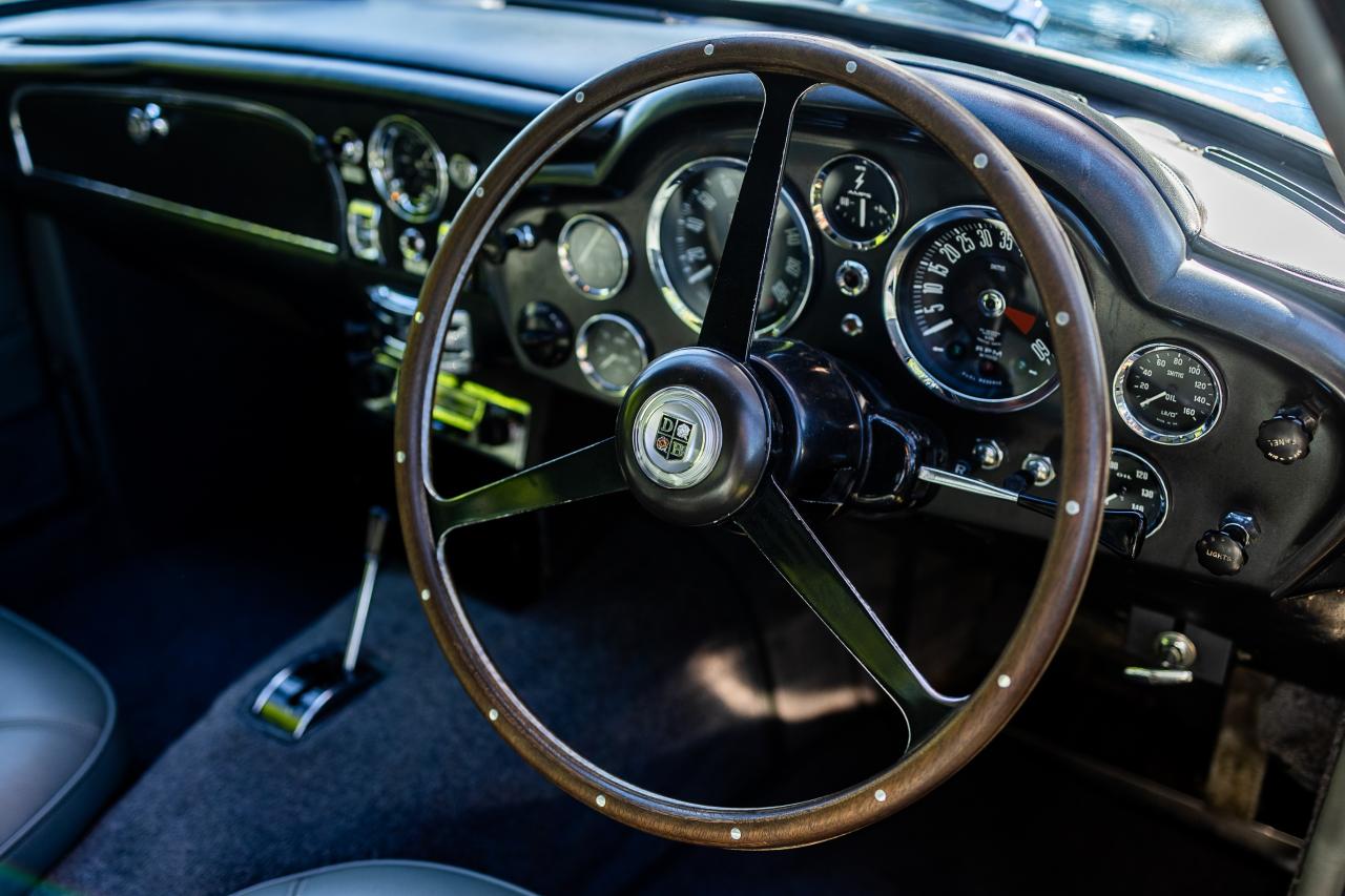1967 Aston Martin DB6