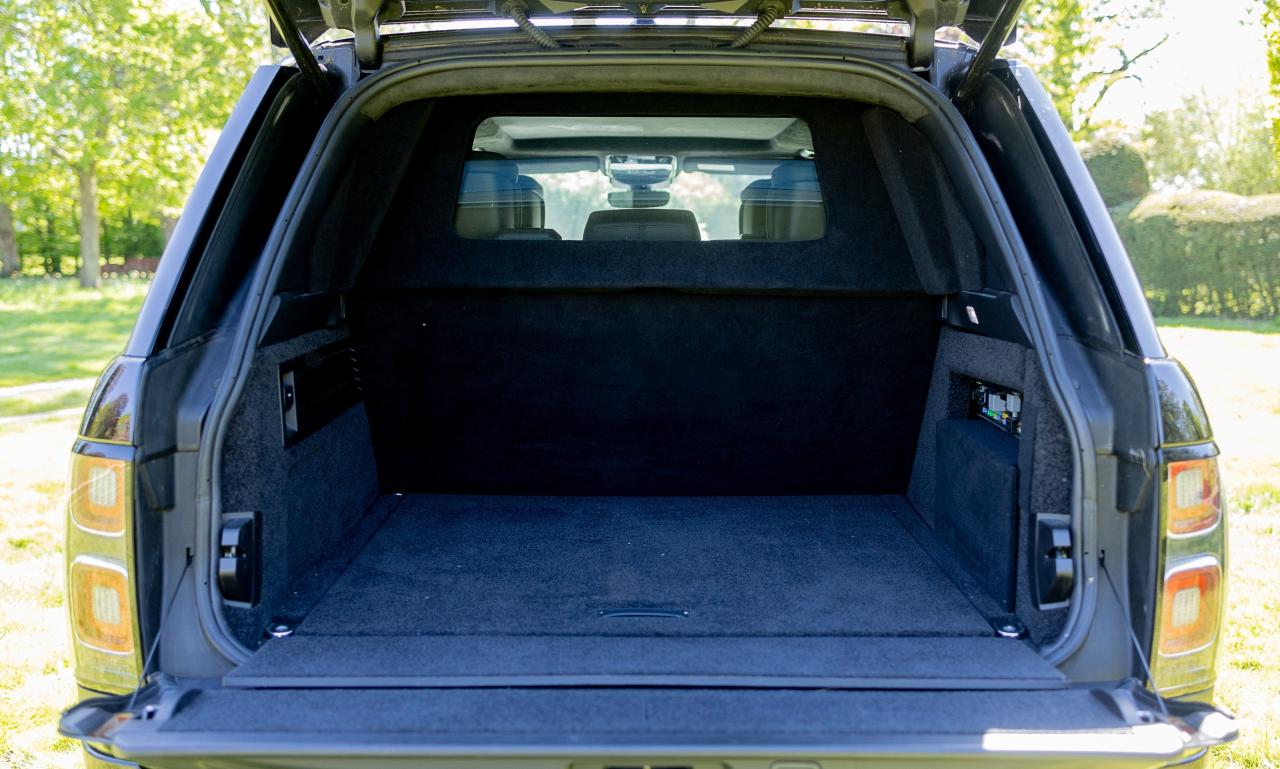 2022 Land Rover Rover Range Rover Armoured Level 6