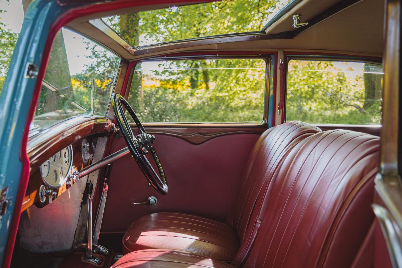 1933 Rolls - Royce 20/25 Touring Saloon by Park Ward