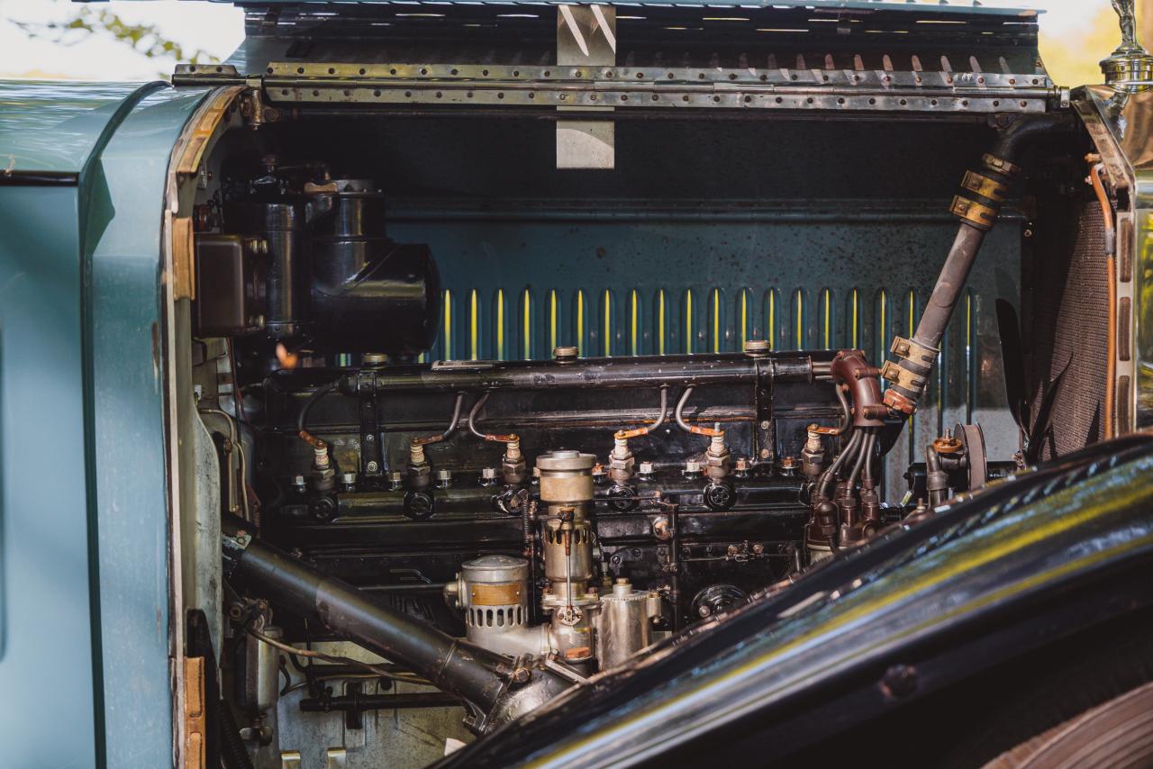 1933 Rolls - Royce 20/25 Touring Saloon by Park Ward