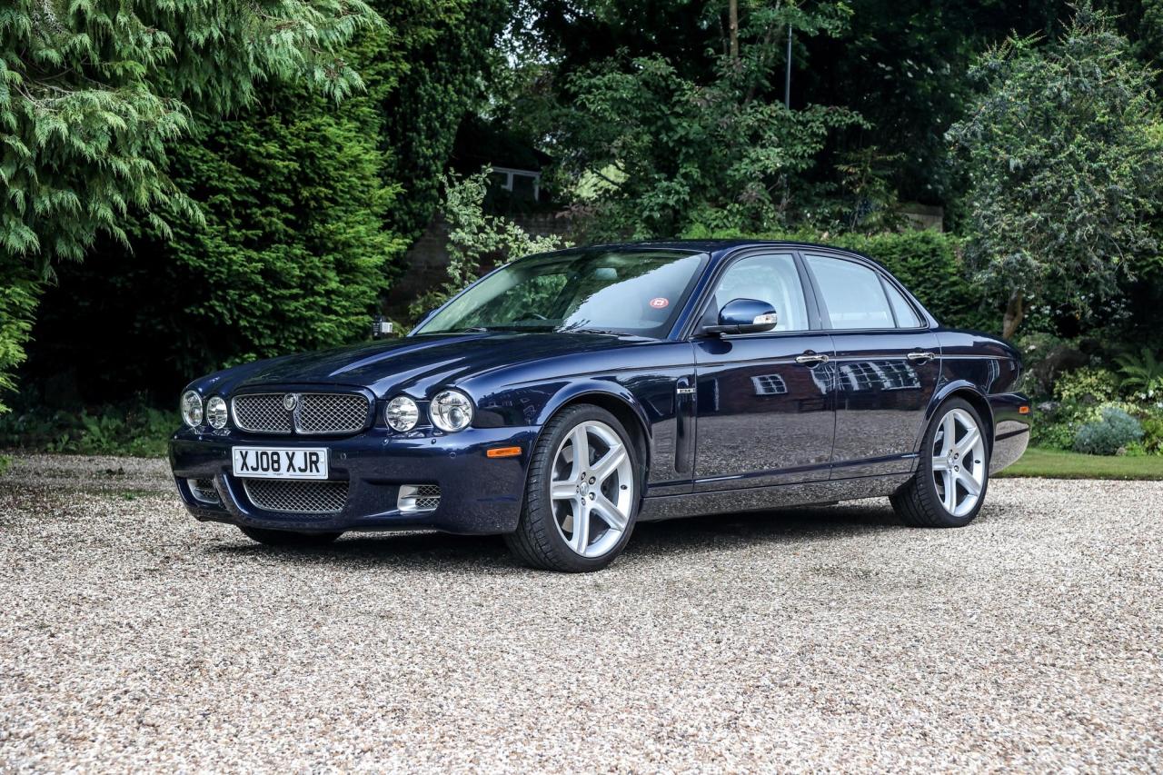 2008 Jaguar XJR
