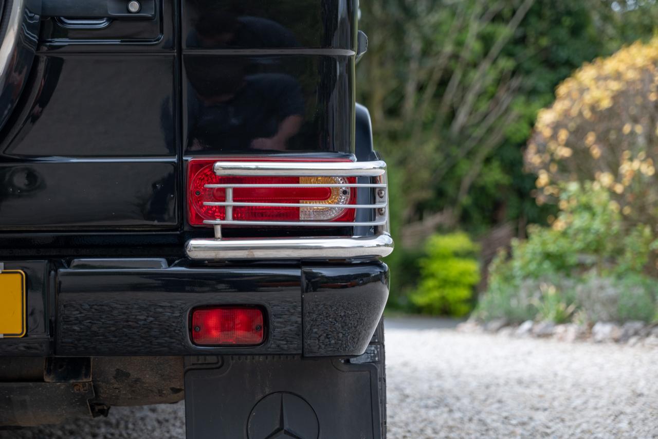 2000 Mercedes - Benz G500