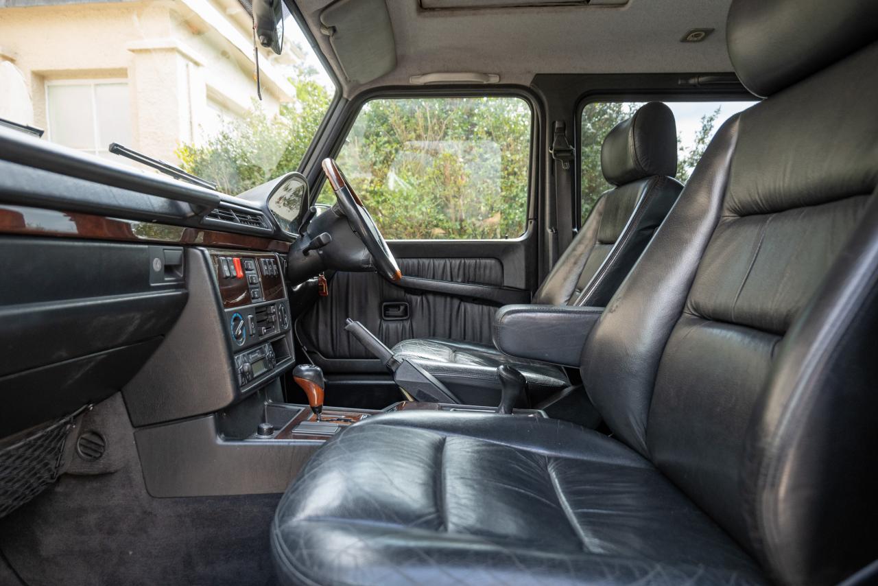 2000 Mercedes - Benz G500