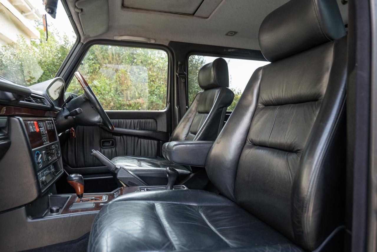 2000 Mercedes - Benz G500