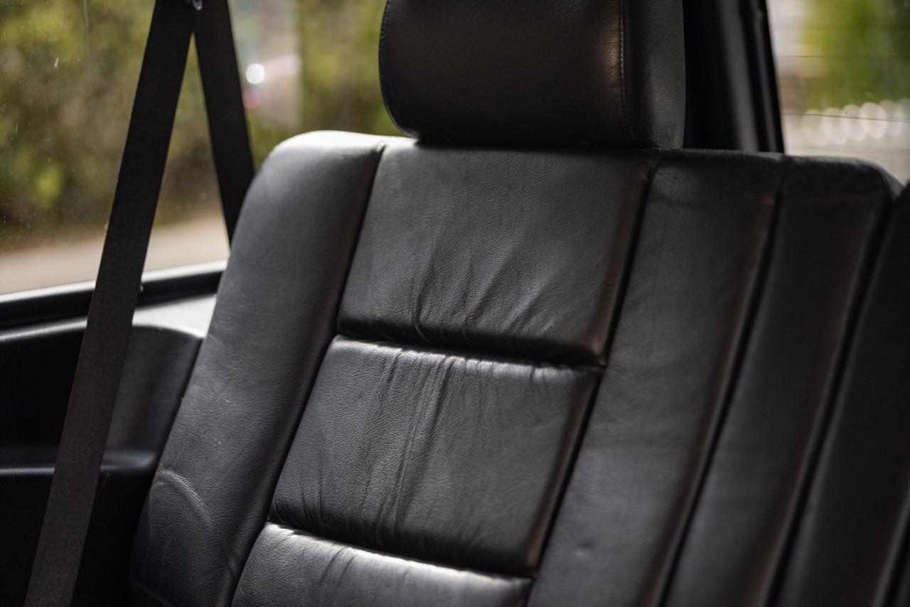 2000 Mercedes - Benz G500