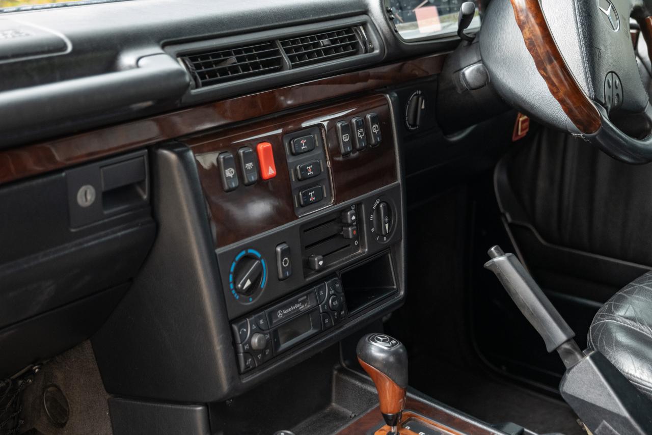 2000 Mercedes - Benz G500