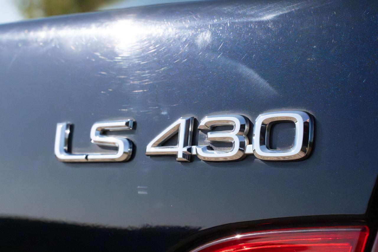 2002 Lexus LS430