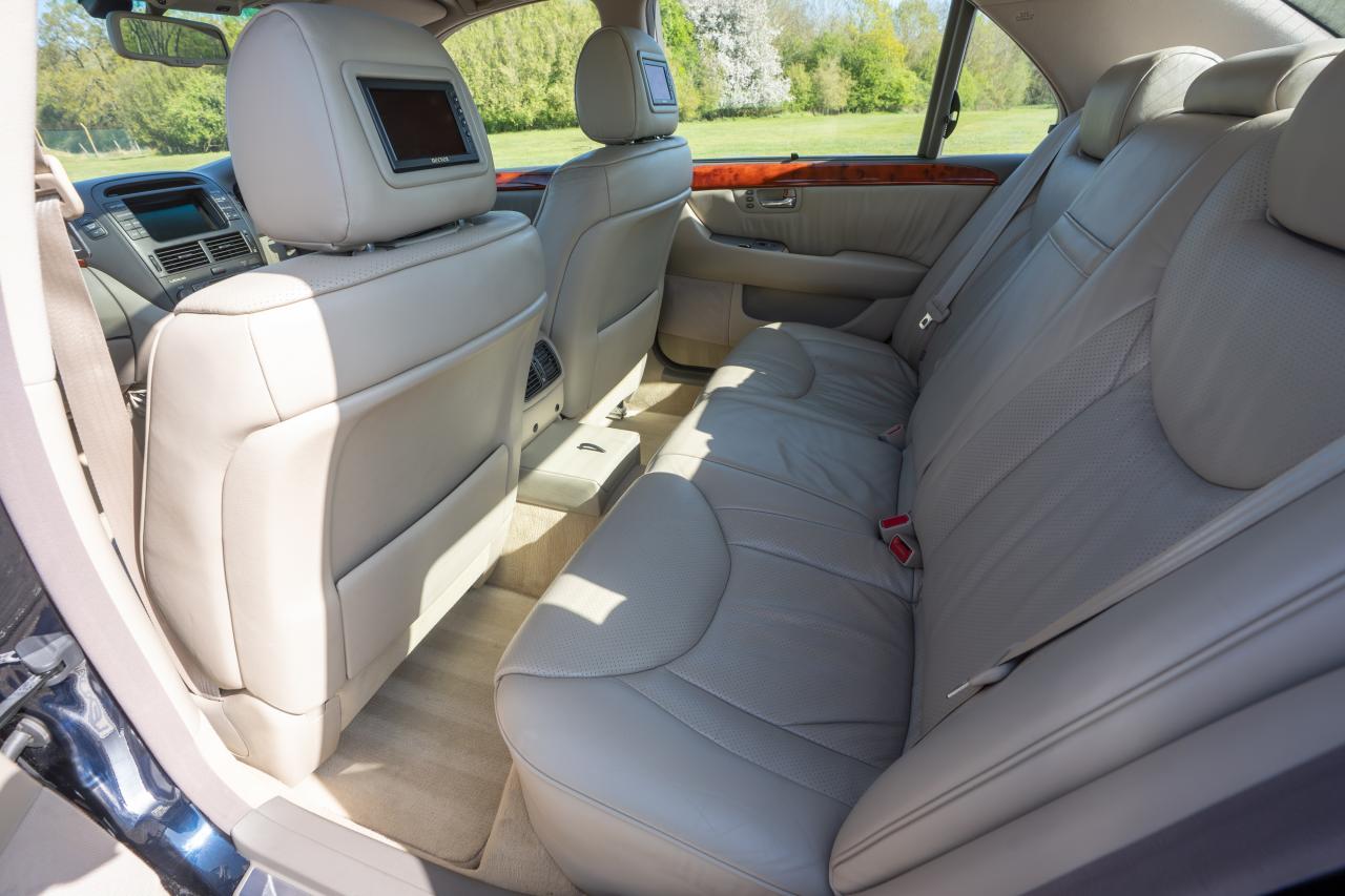 2002 Lexus LS430