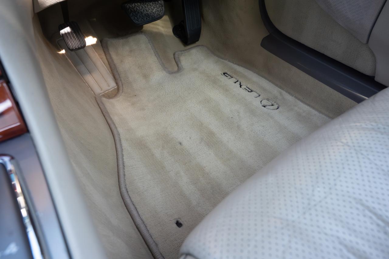 2002 Lexus LS430