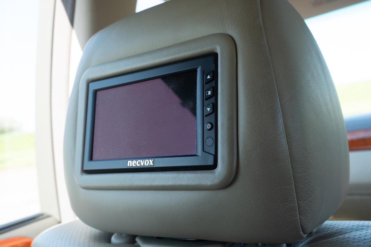 2002 Lexus LS430
