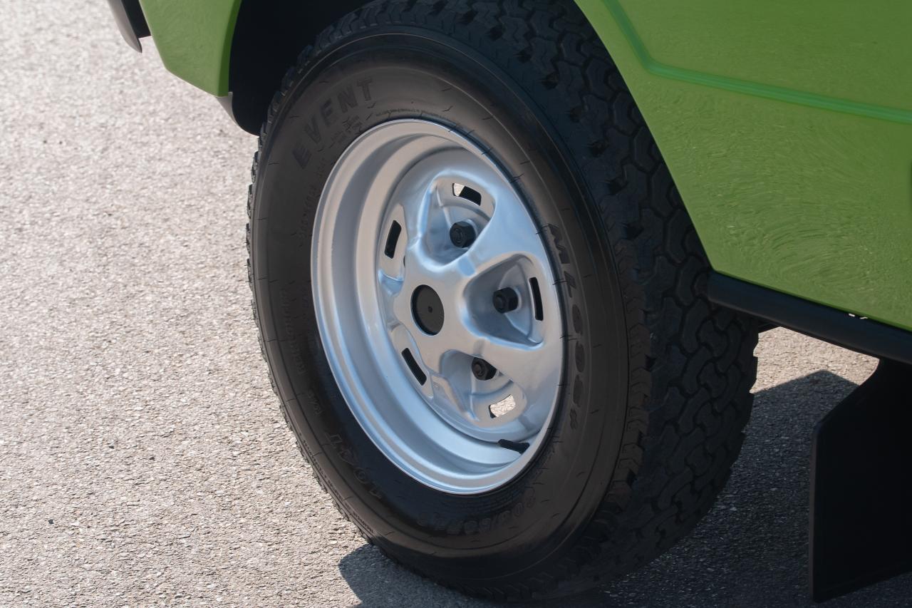 1979 Range Rover Classic (Two-Door)