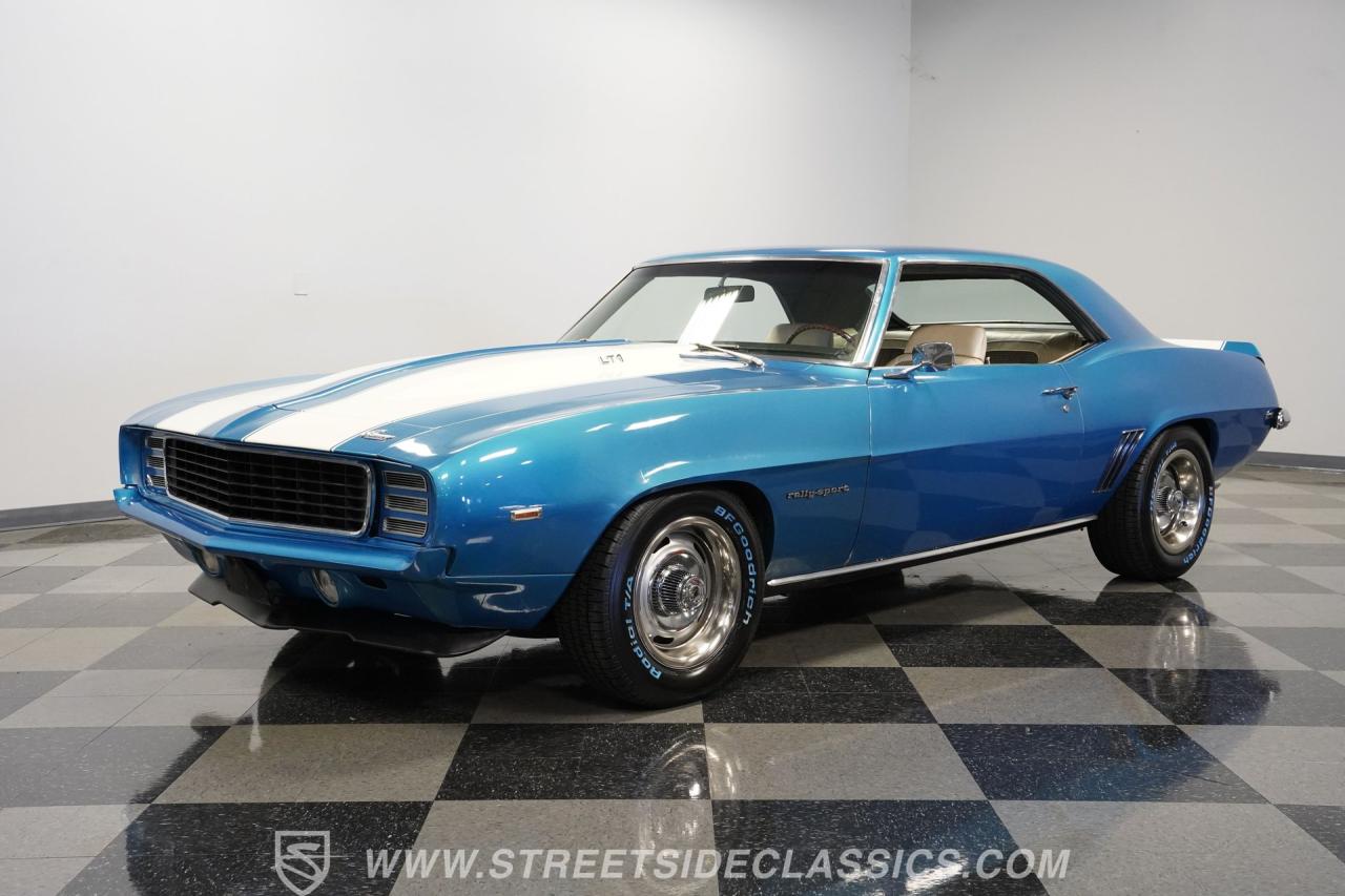 1969 Chevrolet Camaro RS/SS Restomod Tribute