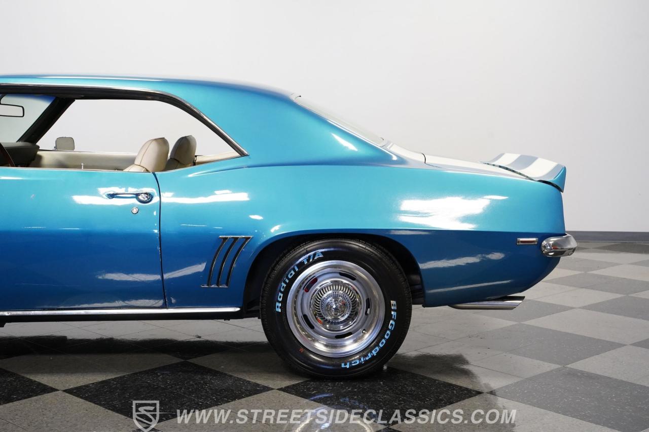 1969 Chevrolet Camaro RS/SS Restomod Tribute