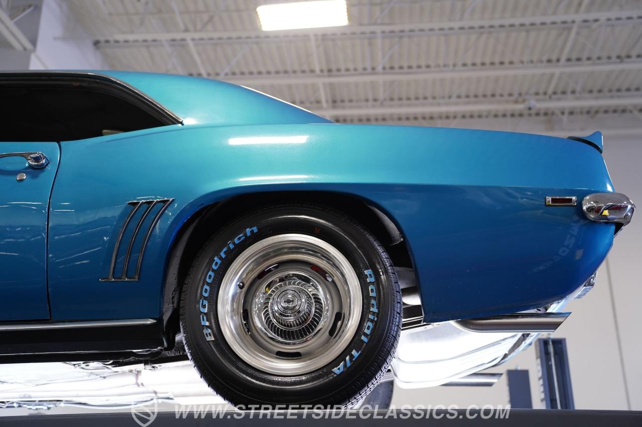 1969 Chevrolet Camaro RS/SS Restomod Tribute