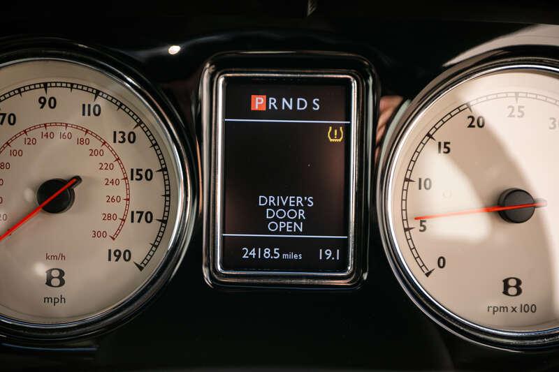 2010 Bentley AZURE T