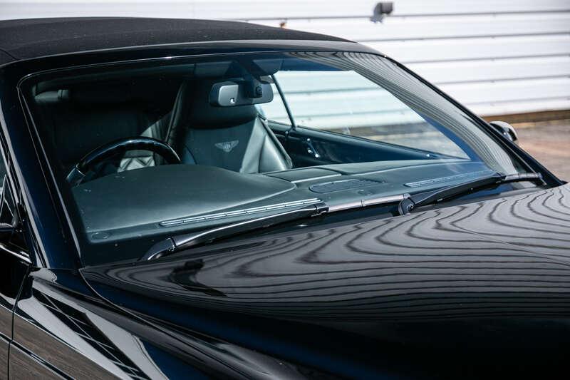 2010 Bentley AZURE T