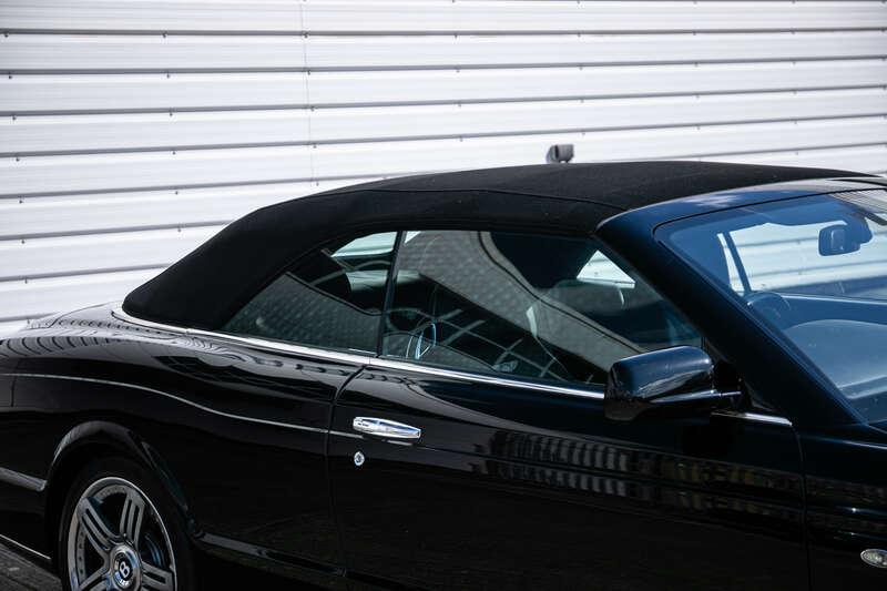 2010 Bentley AZURE T