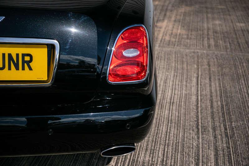 2010 Bentley AZURE T