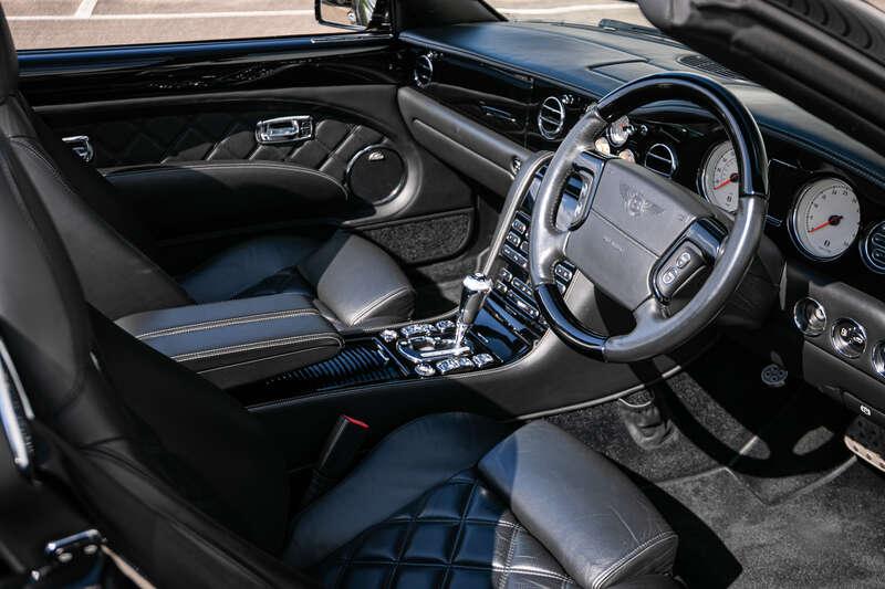 2010 Bentley AZURE T