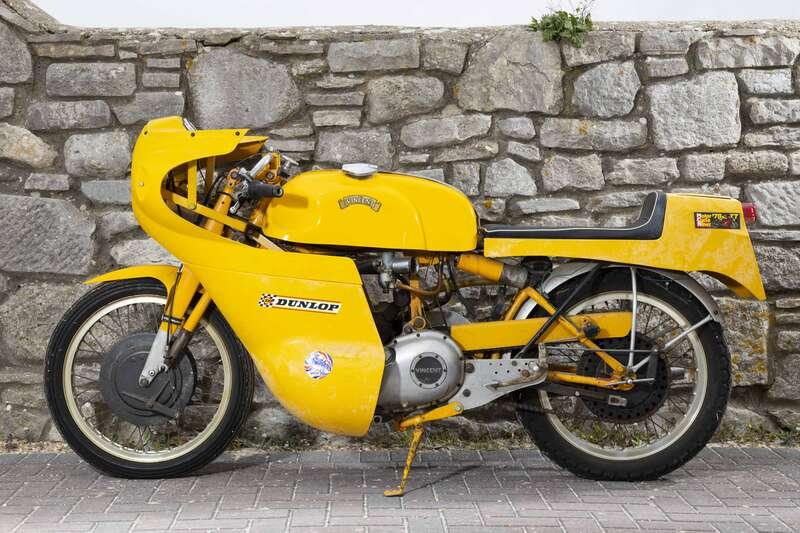 1951 VINCENT SERIES C GREY FLASH REPLICA