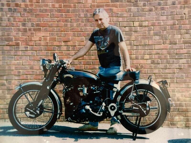 1951 VINCENT SERIES C GREY FLASH REPLICA