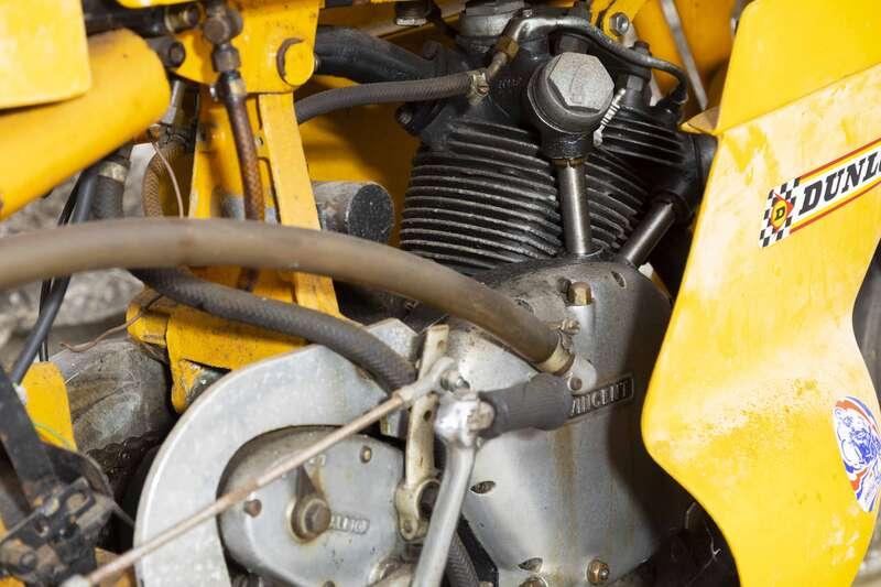 1951 VINCENT SERIES C GREY FLASH REPLICA