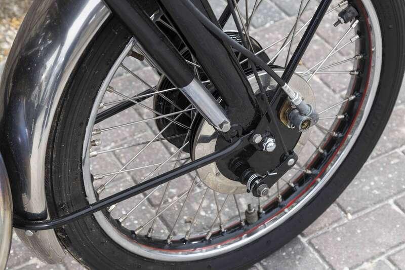 1951 VINCENT SERIES C BLACK SHADOW