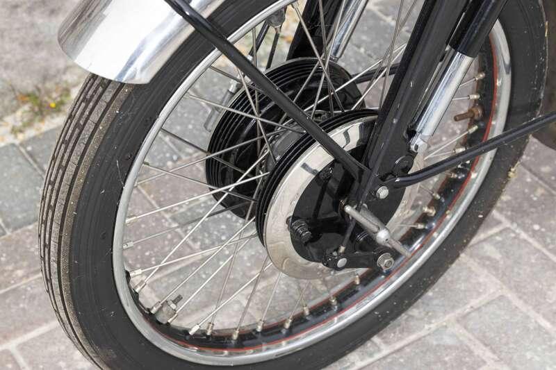 1951 VINCENT SERIES C BLACK SHADOW