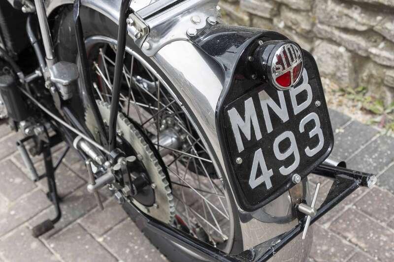 1951 VINCENT SERIES C BLACK SHADOW