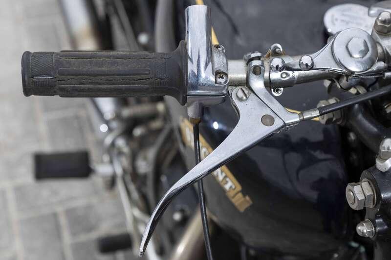 1952 VINCENT SERIES C BLACK SHADOW